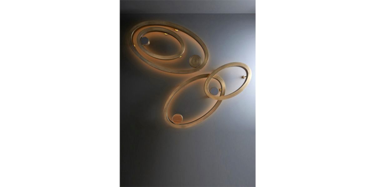OVAL WALL